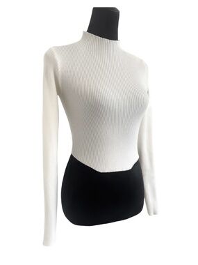 🥝 3 for 35- Mockneck Square Hem Ribbed Long Sleeve